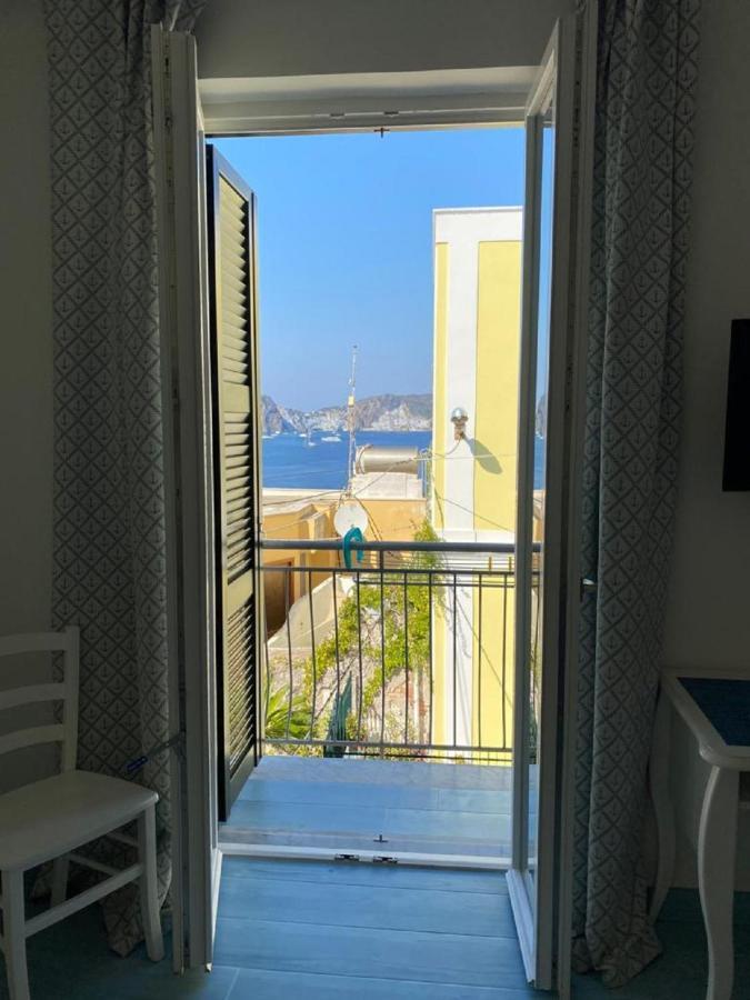 Sky Ponza - Immobilevante Eksteriør bilde