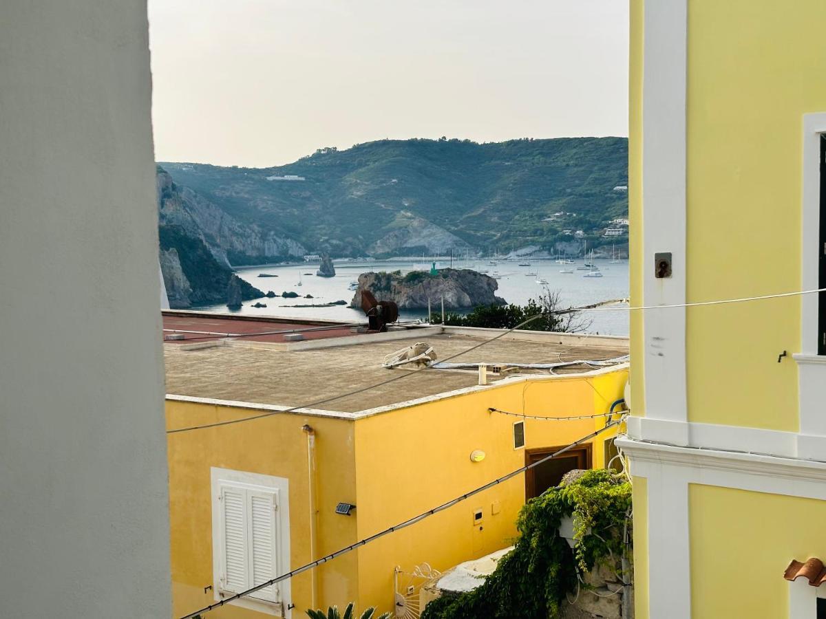 Sky Ponza - Immobilevante Eksteriør bilde