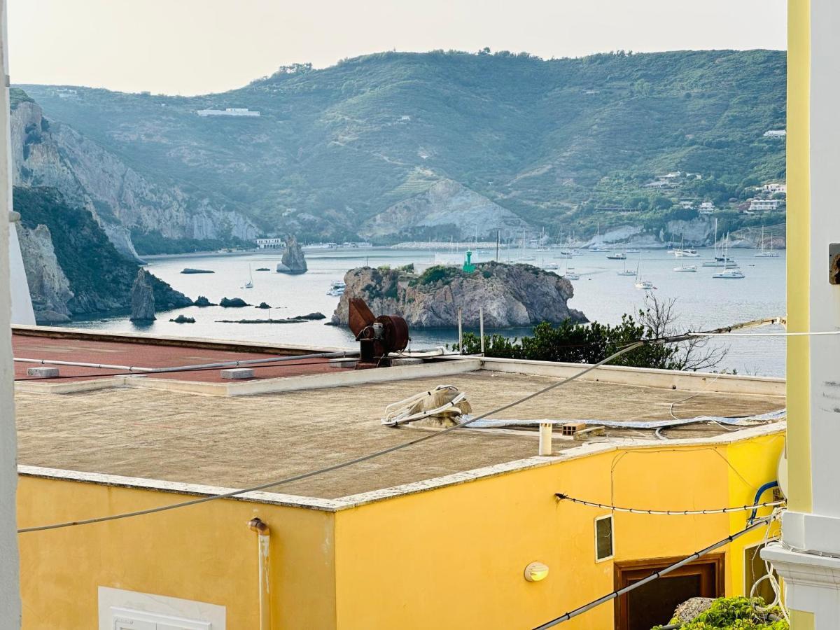 Sky Ponza - Immobilevante Eksteriør bilde